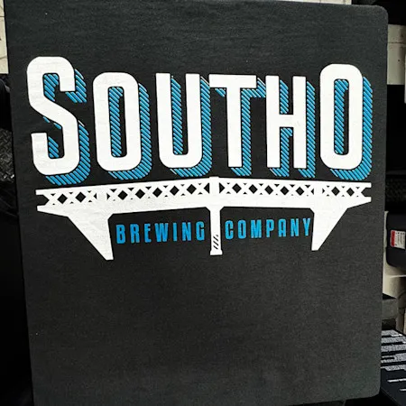 Black South O T-shirt